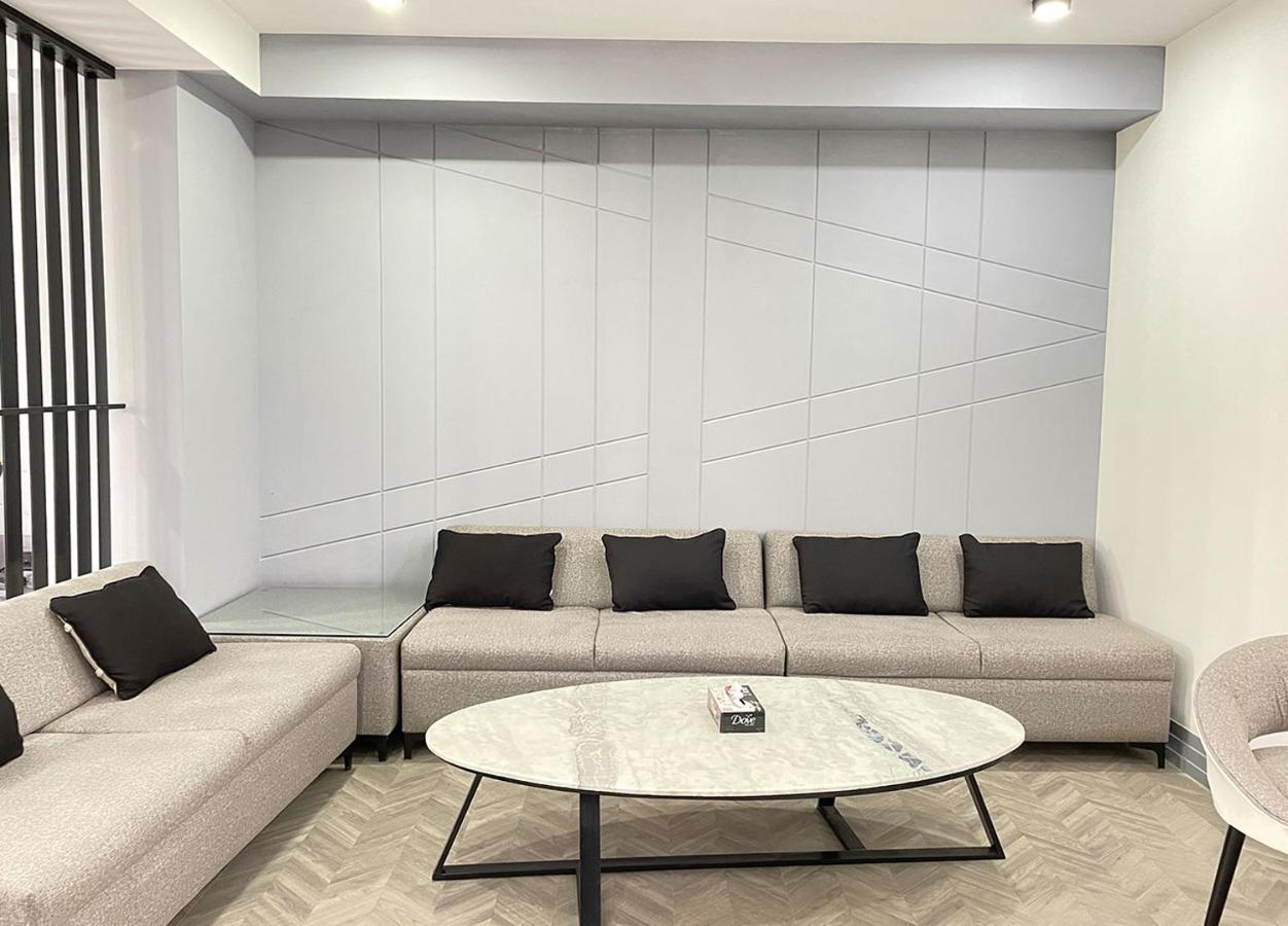 Bedchambers Serviced Apartments, Mg Road Gurgaon Zewnętrze zdjęcie