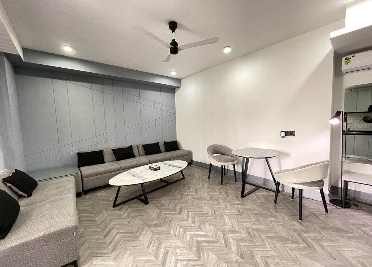 Bedchambers Serviced Apartments, Mg Road Gurgaon Zewnętrze zdjęcie
