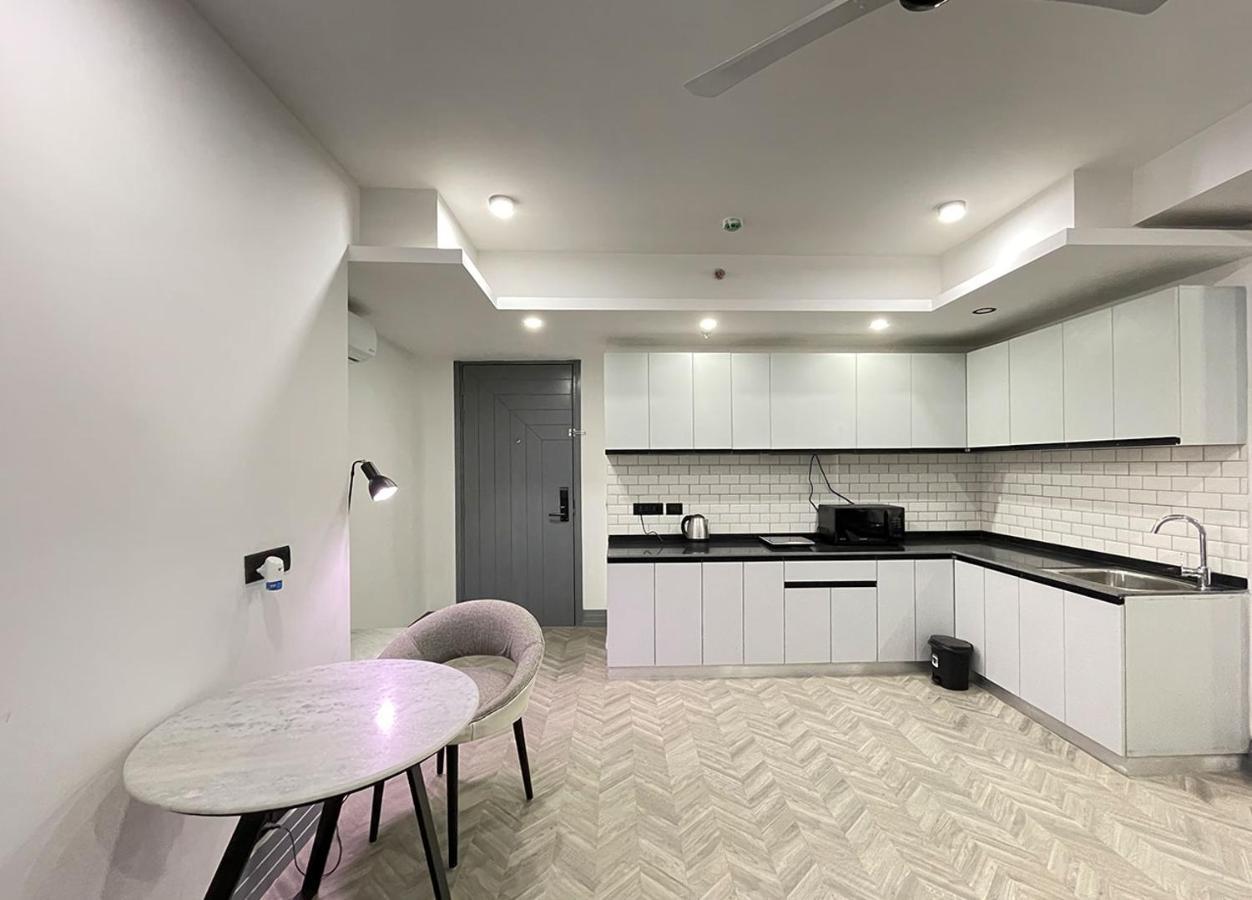Bedchambers Serviced Apartments, Mg Road Gurgaon Zewnętrze zdjęcie