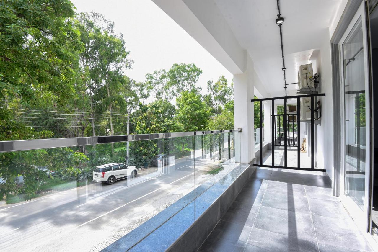 Bedchambers Serviced Apartments, Mg Road Gurgaon Zewnętrze zdjęcie