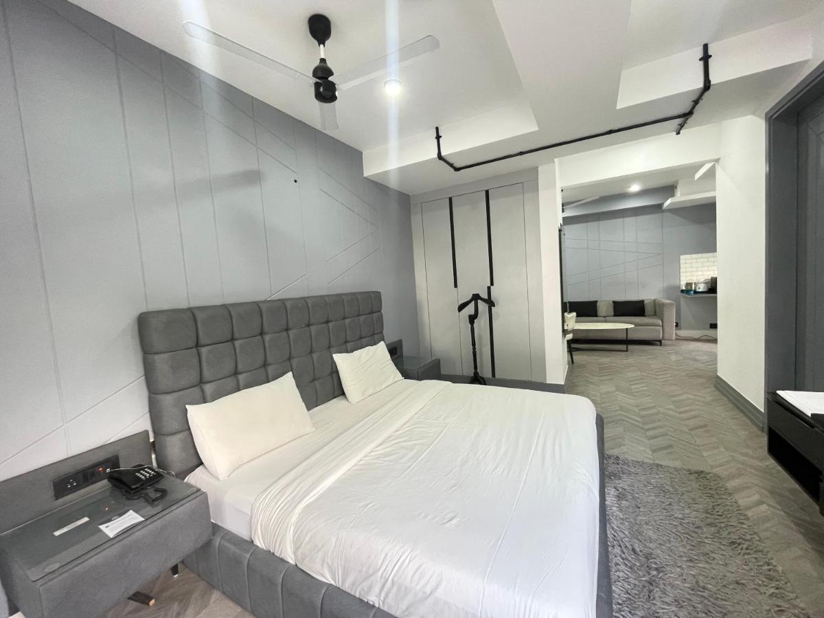 Bedchambers Serviced Apartments, Mg Road Gurgaon Zewnętrze zdjęcie