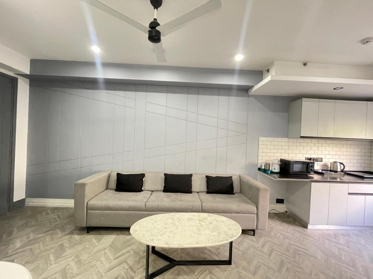 Bedchambers Serviced Apartments, Mg Road Gurgaon Zewnętrze zdjęcie