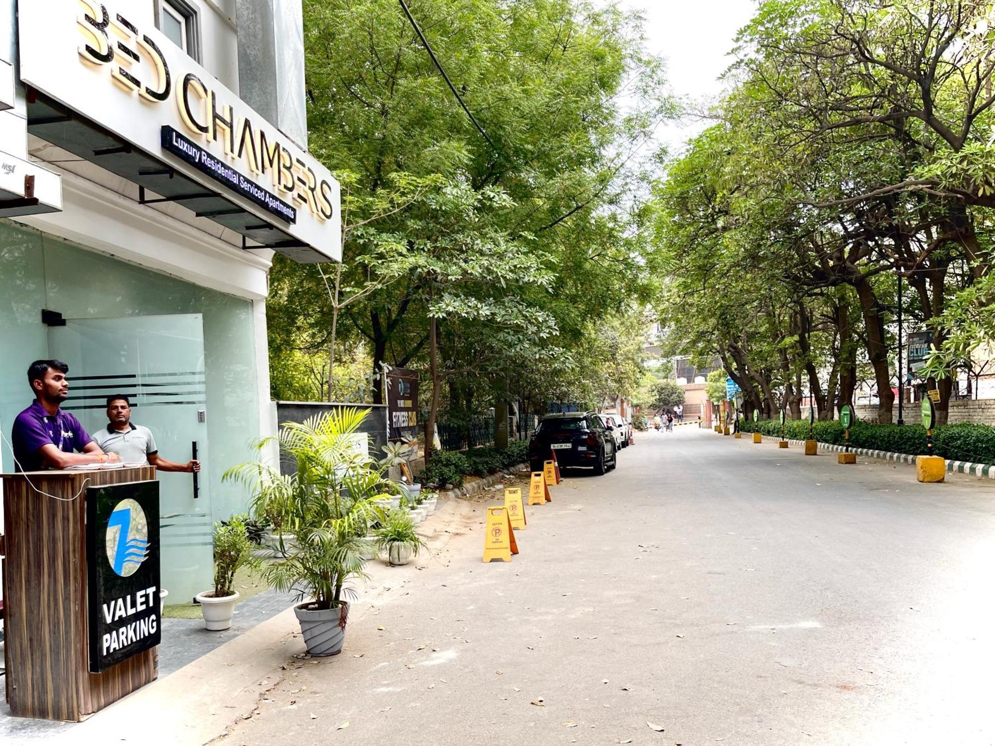 Bedchambers Serviced Apartments, Mg Road Gurgaon Zewnętrze zdjęcie